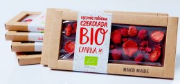 CZEKOLADA DESEROWA Z TRUSKAWKAMI I MALINAMI BIO 53 g - CUKIERNIA STAROPOLSKA CUKIERNIA STAROPOLSKA (czekolady)